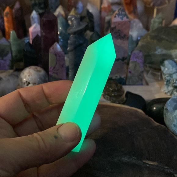 crystals with a crystal healer Unlisted Inventory - Picture 9 of 16